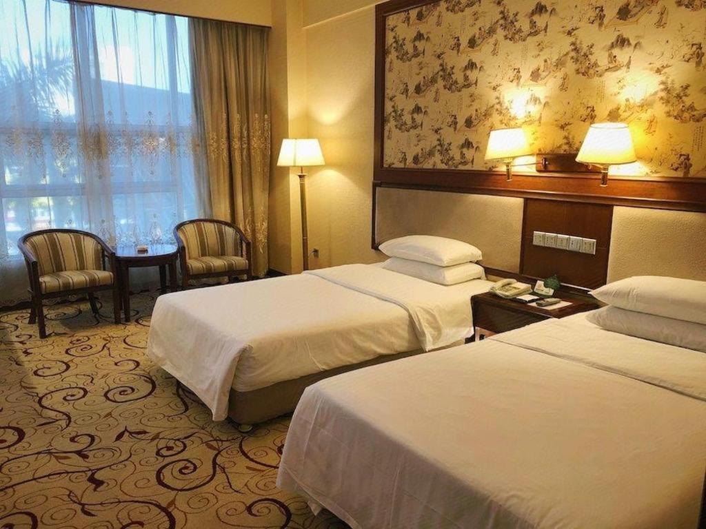 Fenggang Gladden Hotel Tiantangwei Eksteriør bilde