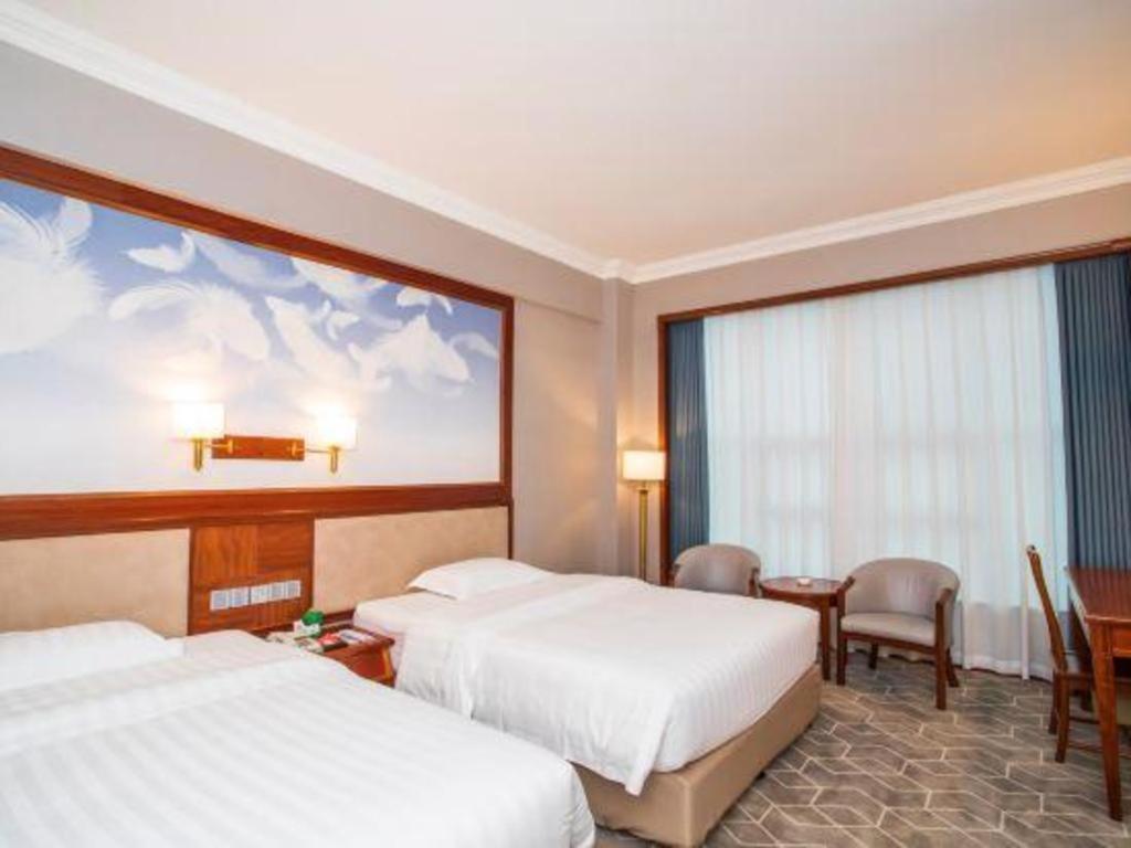 Fenggang Gladden Hotel Tiantangwei Eksteriør bilde